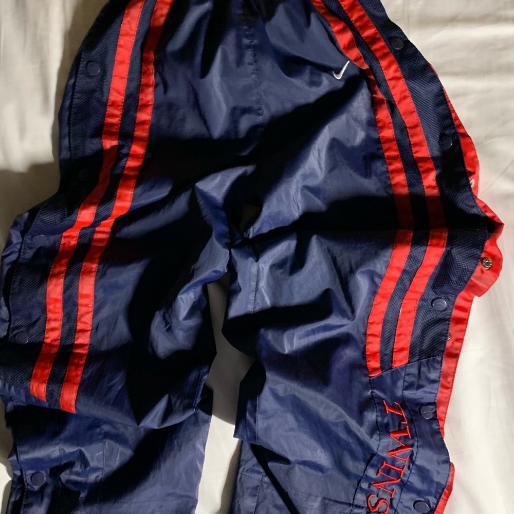 Nike Break away wind pants (netted lining) boys 12